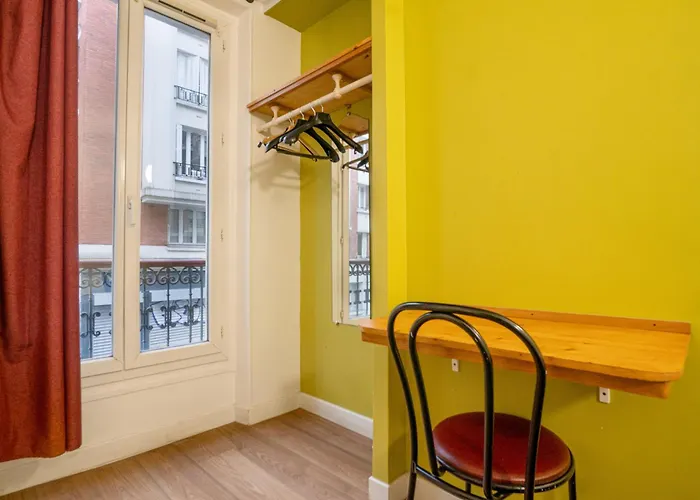 Hotel De Nantes Paris
